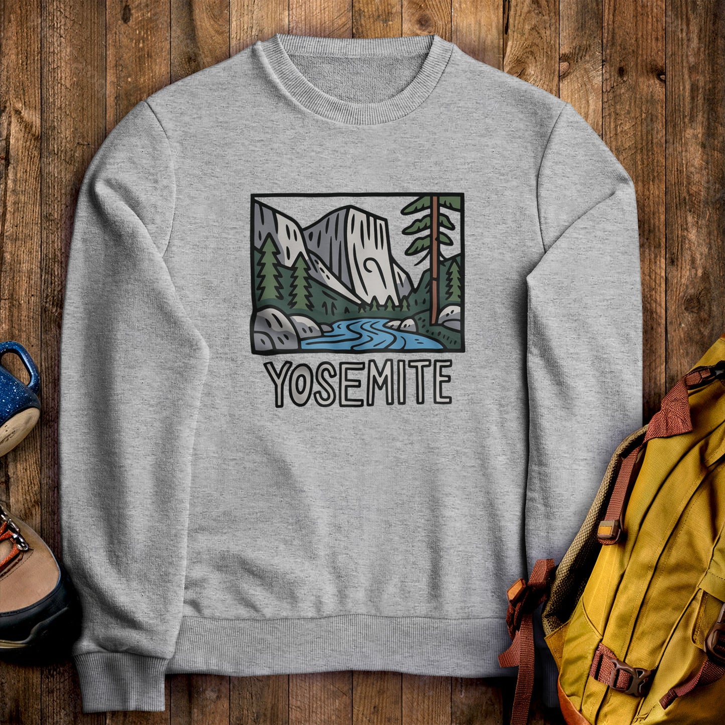 Yosemite National Park Crewneck Sweatshirt Sport Grey Adventure and Outdoors Themed Sweatshirt