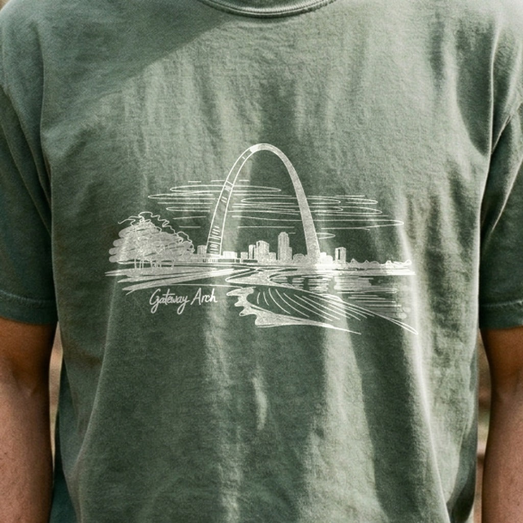 Gateway Arch Line Drawing Cotton T-Shirt