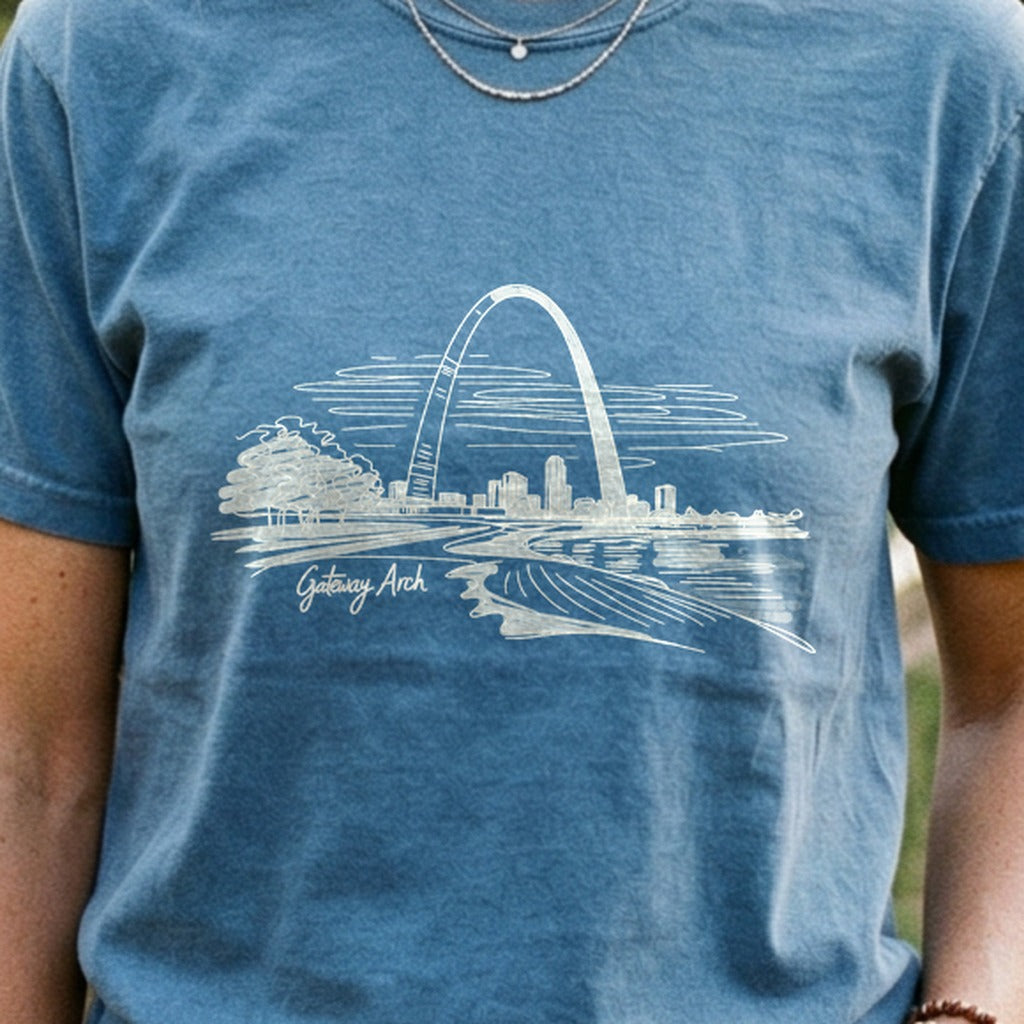Gateway Arch Line Drawing Cotton T-Shirt
