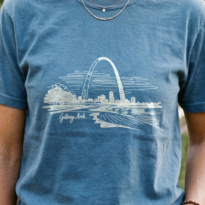 Gateway Arch Line Drawing Cotton T-Shirt