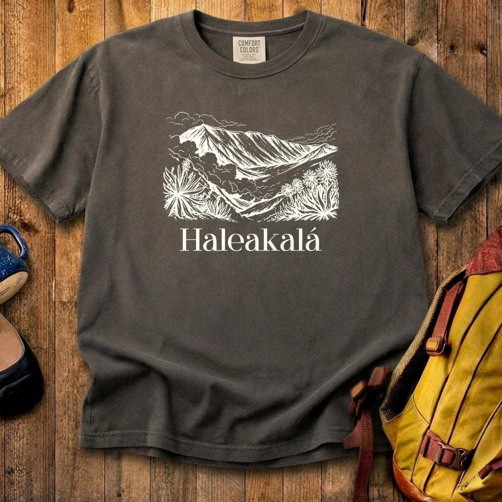 Haleakalā National Park Line Drawing Cotton T-Shirt