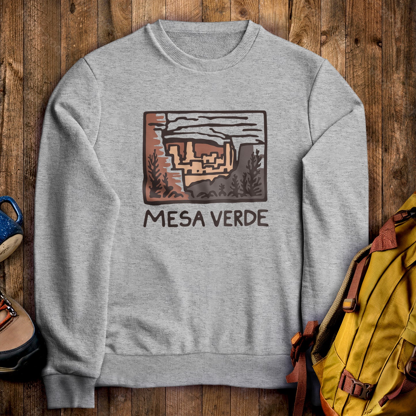 Mesa Verde National Park Crewneck Sweatshirt Sport Grey Adventure and Outdoors Themed Sweatshirt