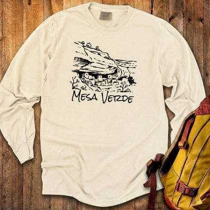 Mesa Verde National Park Line Drawing Premium Long Sleeve