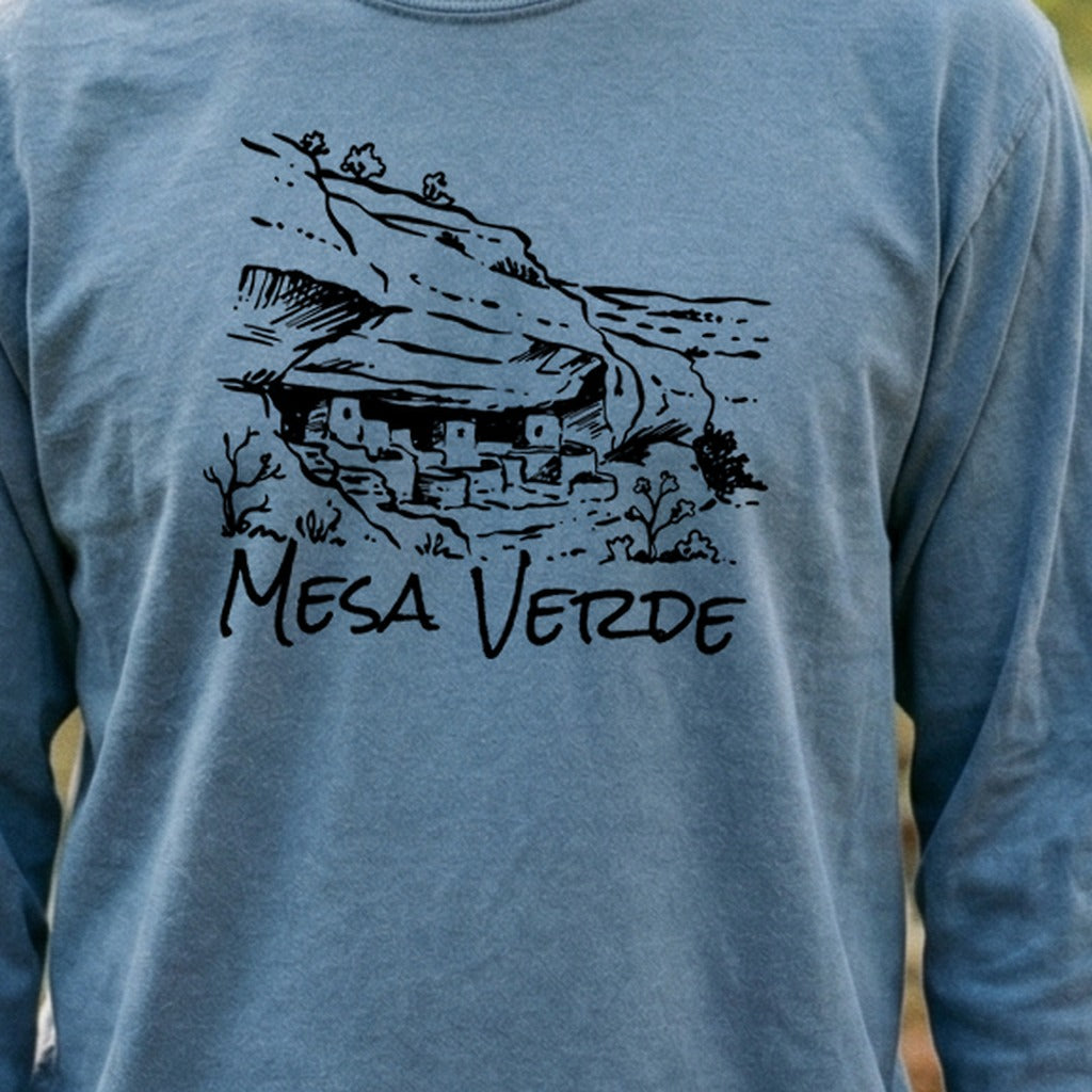 Mesa Verde National Park Line Drawing Premium Long Sleeve