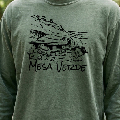 Mesa Verde National Park Line Drawing Premium Long Sleeve