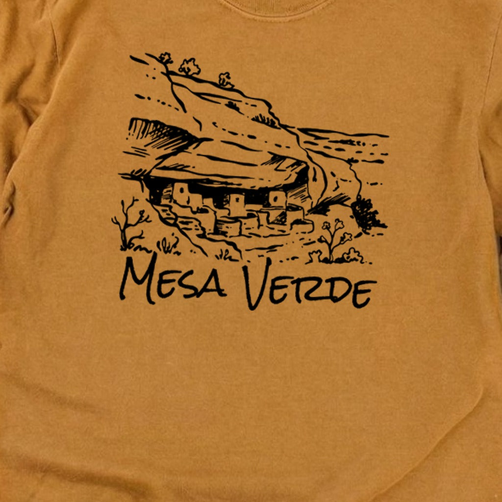 Mesa Verde National Park Line Drawing Premium Long Sleeve