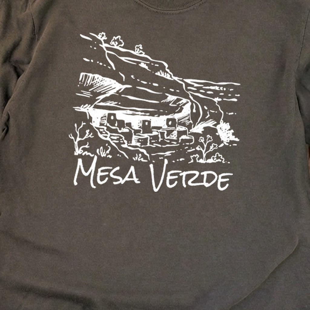 Mesa Verde National Park Line Drawing Premium Long Sleeve