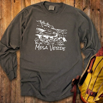 Mesa Verde National Park Line Drawing Premium Long Sleeve