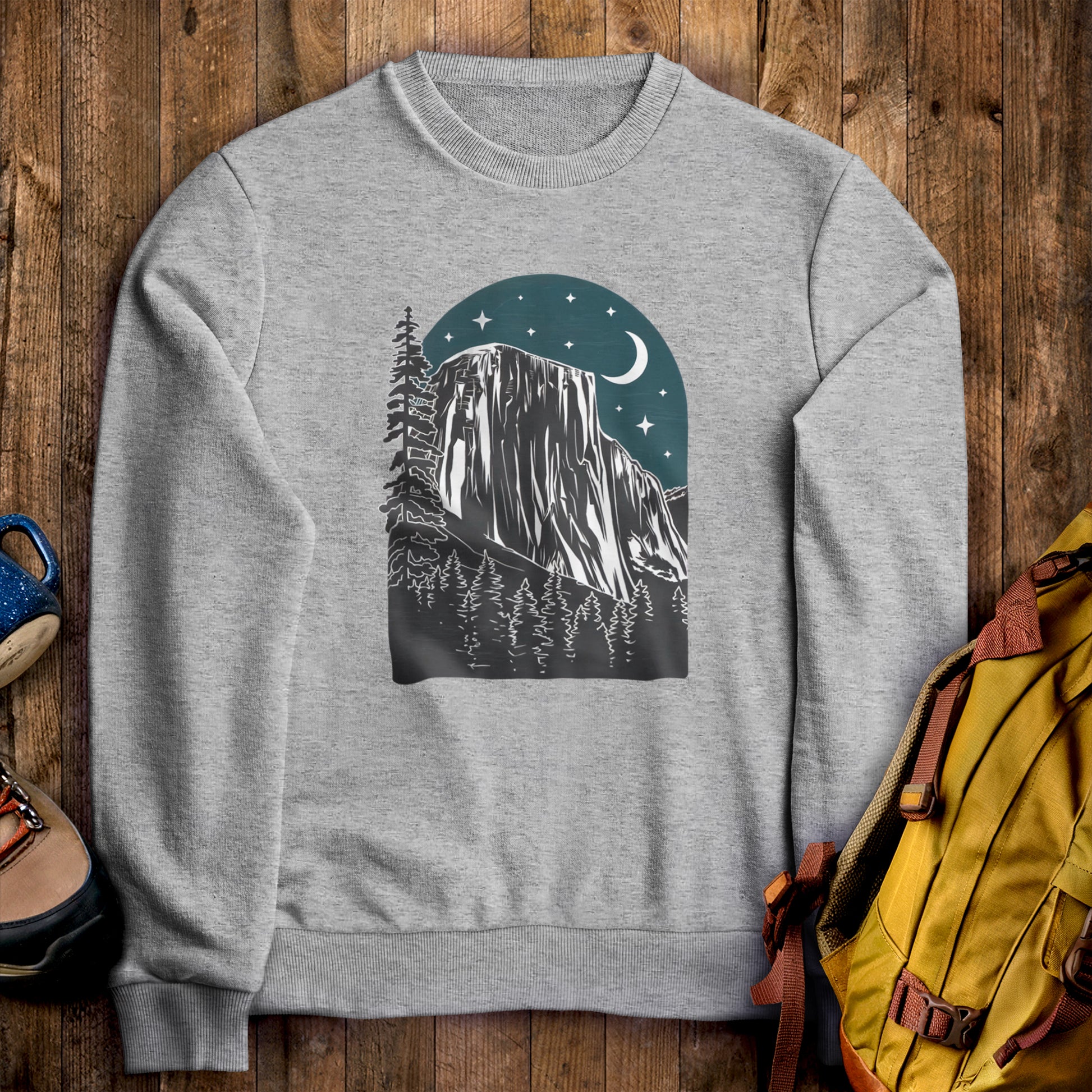 Yosemite at Night Crewneck Sweatshirt Sport Grey Adventure and Outdoors Themed Sweatshirt