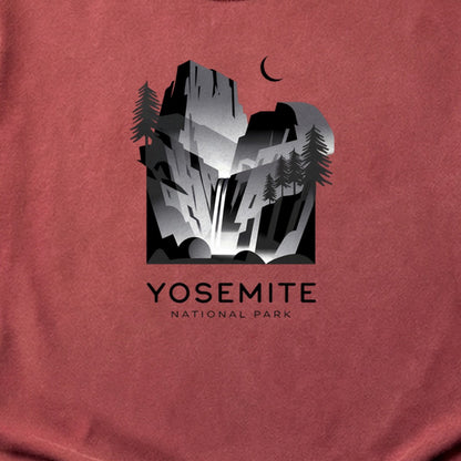 Yosemite National Park Noir Cotton T-Shirt