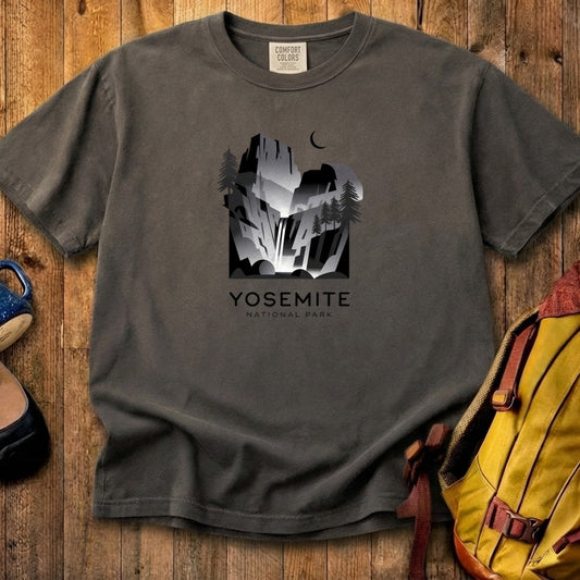 Yosemite National Park Noir Cotton T-Shirt