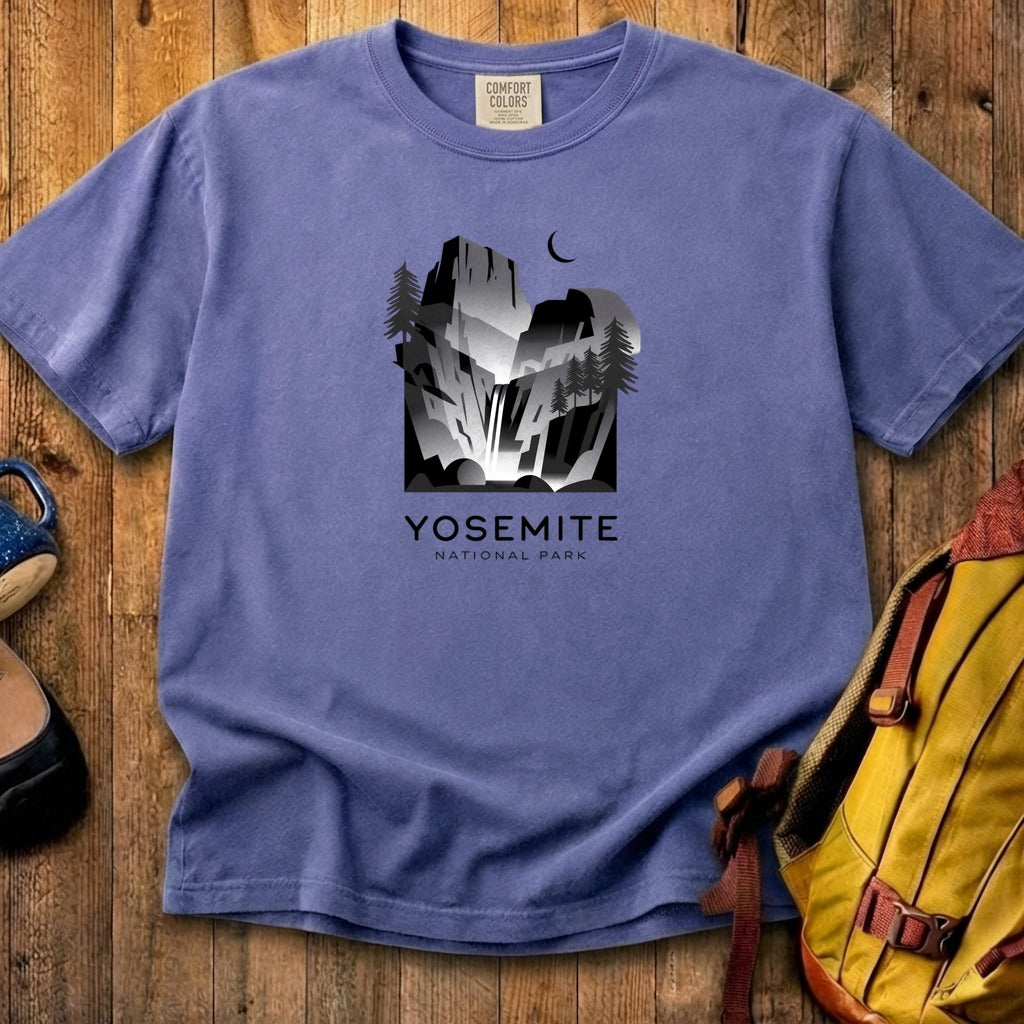 Yosemite National Park Noir Cotton T-Shirt