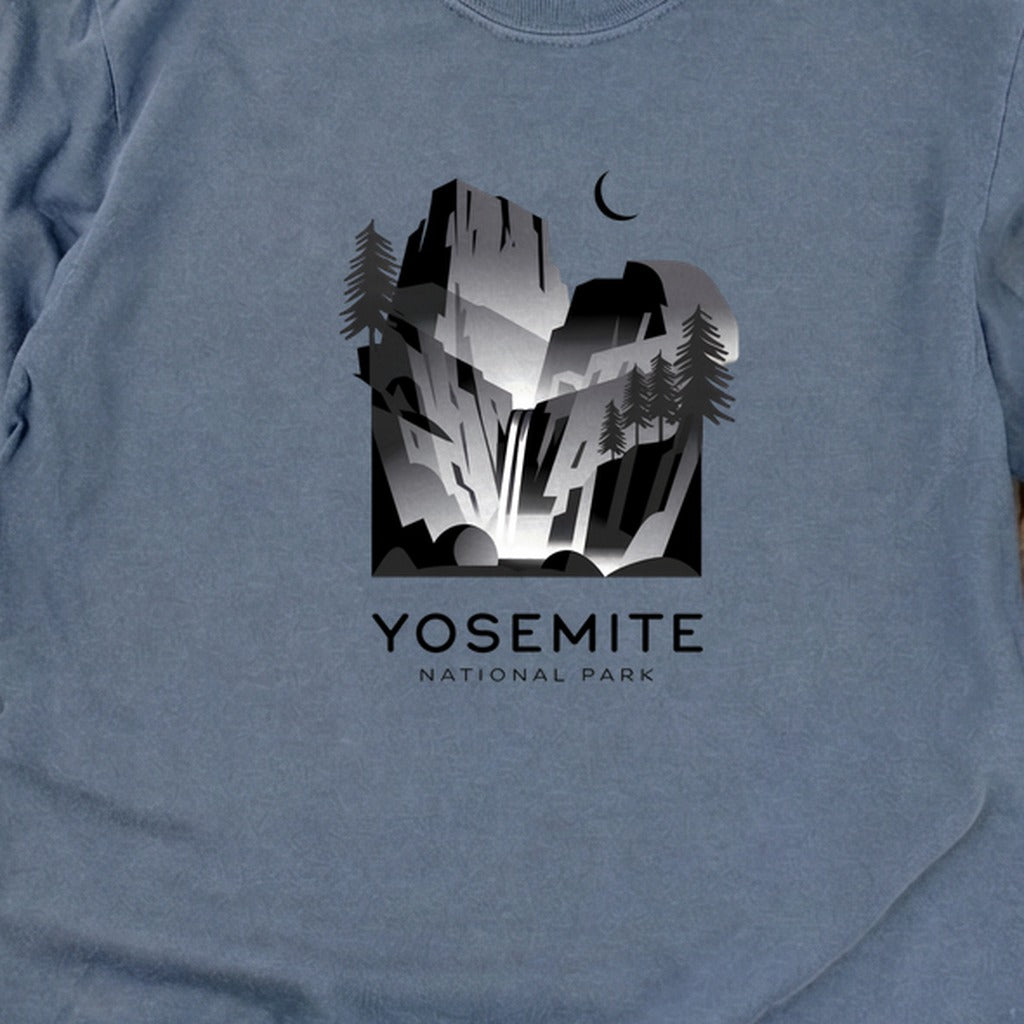 Yosemite National Park Noir Cotton Long Sleeve