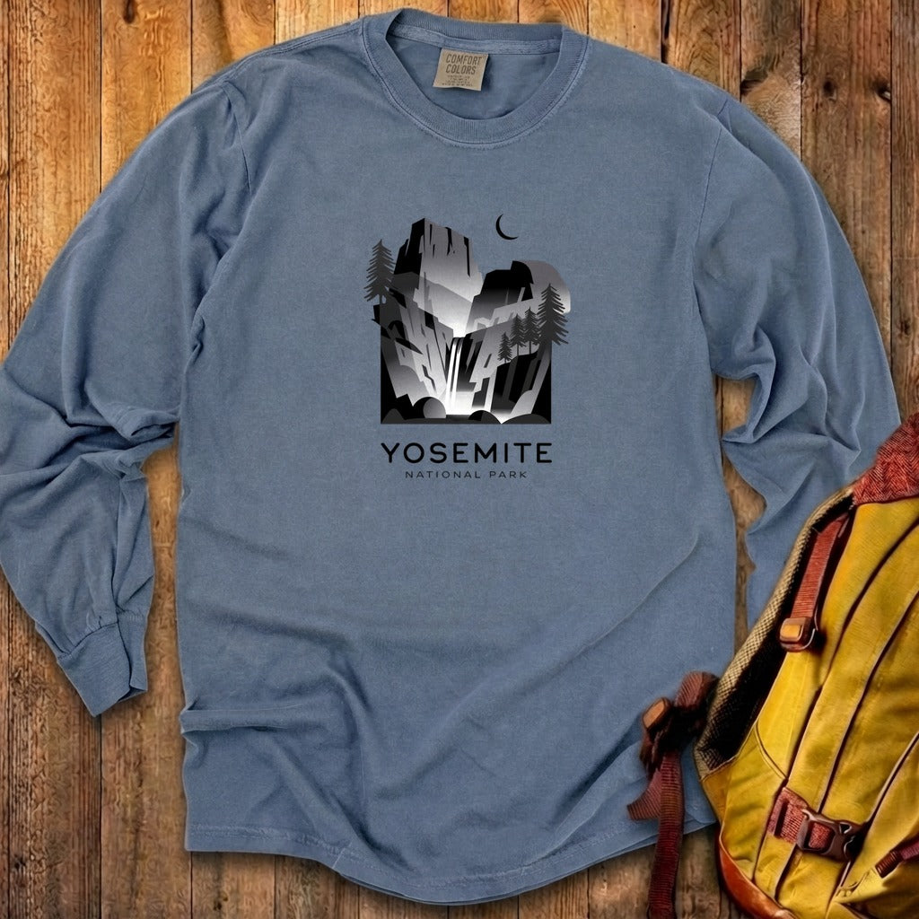 Yosemite National Park Noir Cotton Long Sleeve