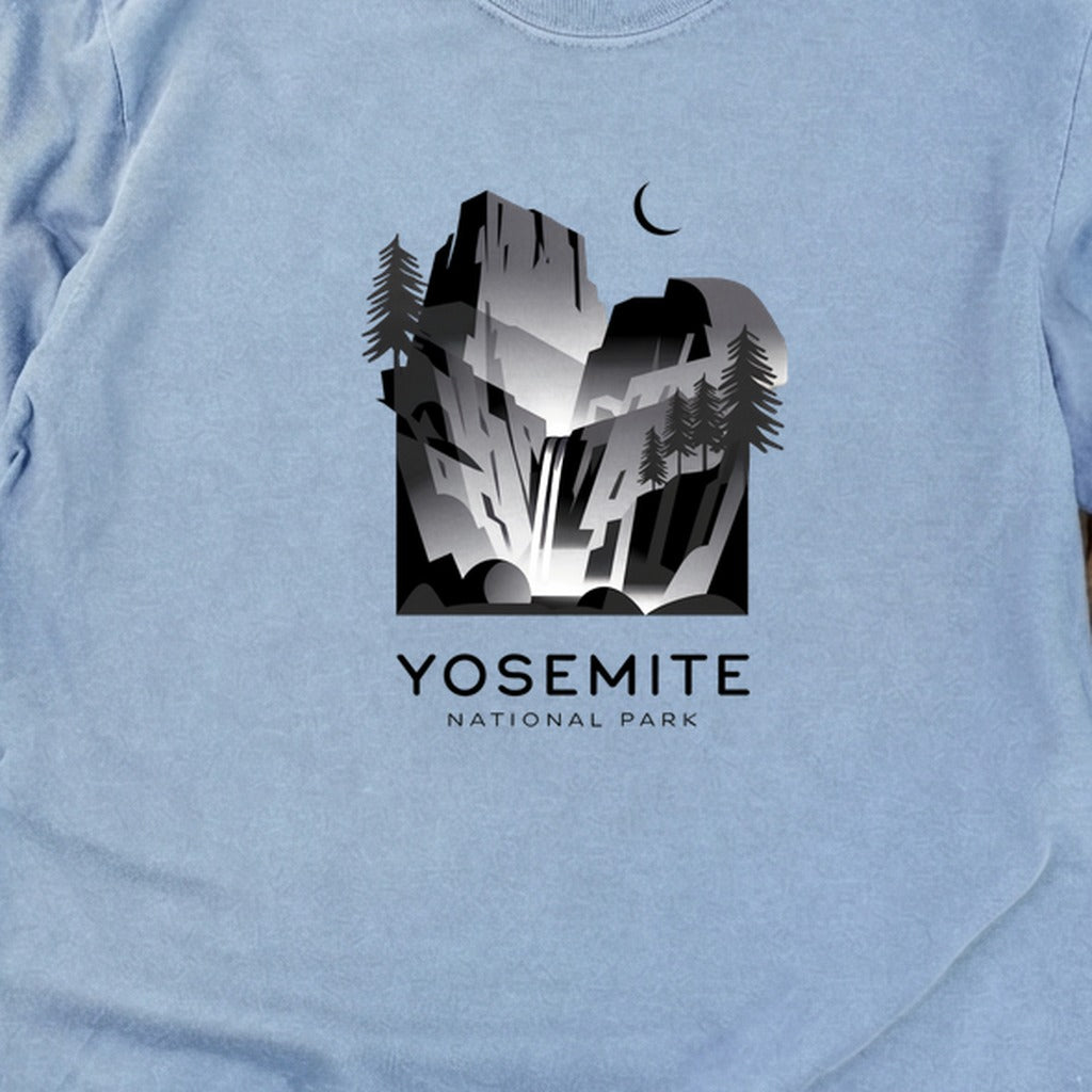 Yosemite National Park Noir Cotton Long Sleeve