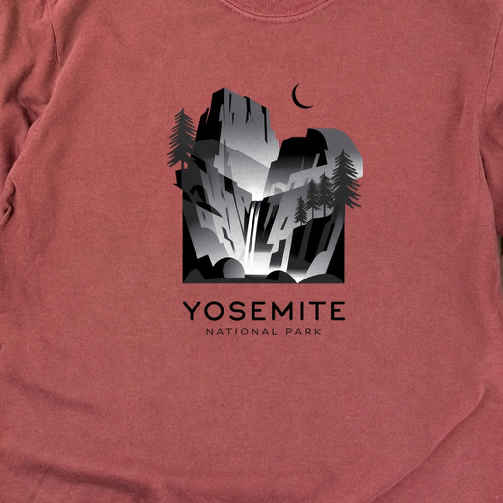 Yosemite National Park Noir Cotton Long Sleeve