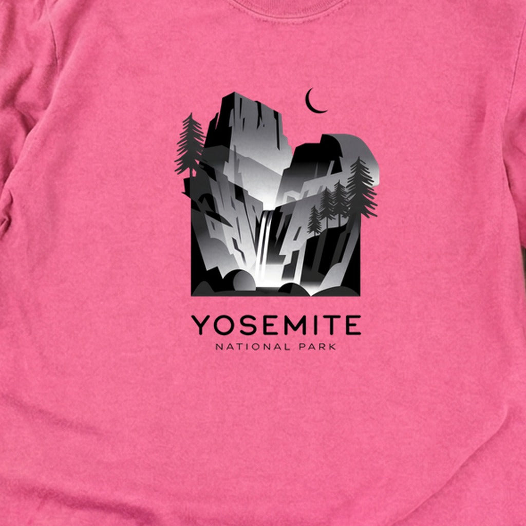 Yosemite National Park Noir Cotton Long Sleeve