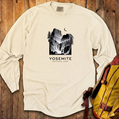 Yosemite National Park Noir Cotton Long Sleeve
