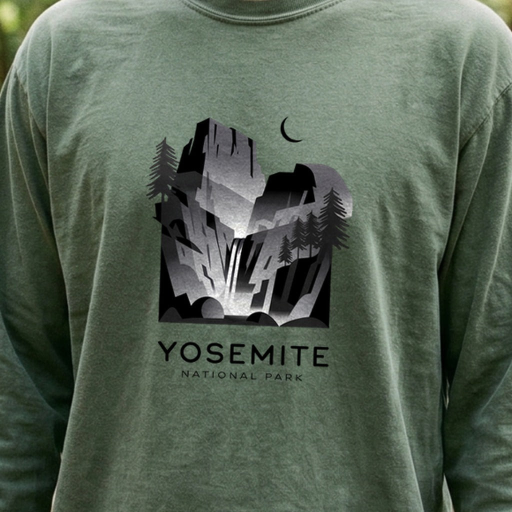 Yosemite National Park Noir Cotton Long Sleeve