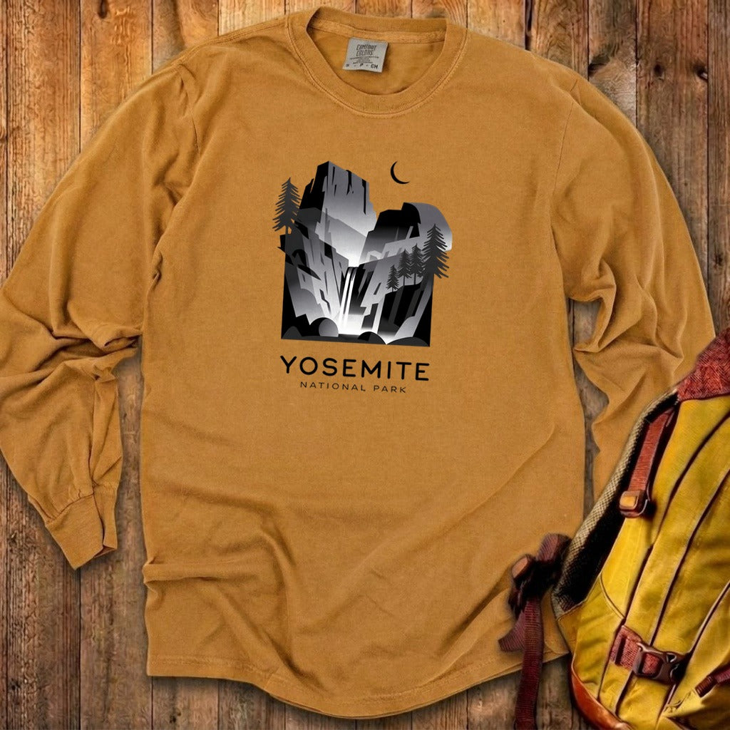 Yosemite National Park Noir Cotton Long Sleeve