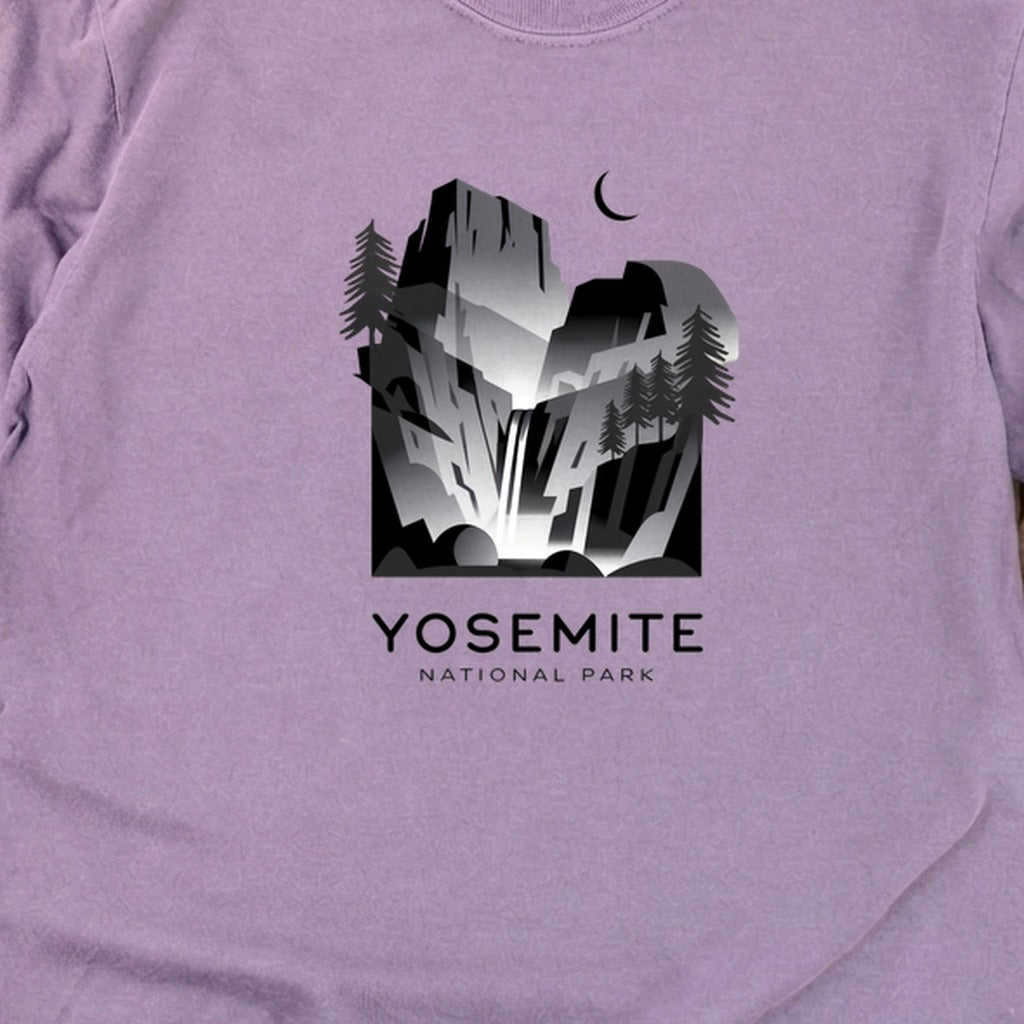 Yosemite National Park Noir Cotton Long Sleeve